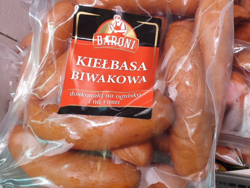"Kiełbasa biwakowa"  firmy Baroni kosztuje zaledwie 9,90 zł...