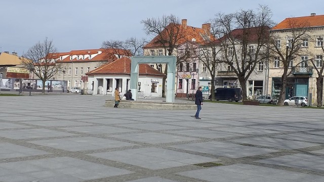 Modernizacja budynku na skraju rynku wkrótce się skończy