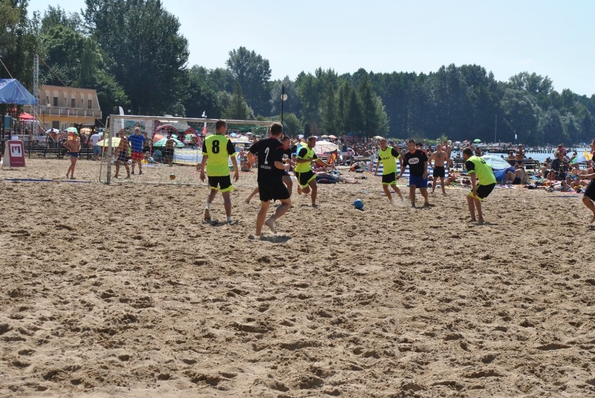 Mistrzostwa Wielkopolski w plażowej piłce nożnej [FOTO]