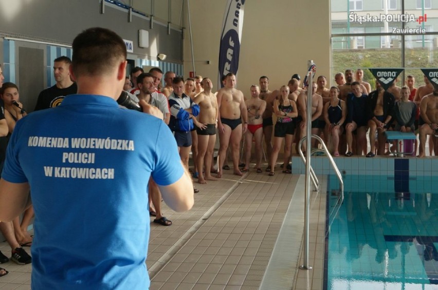 Wojewódzkie Mistrzostwa Policji w Pływaniu [ZDJĘCI, WIDEO, WYNIKI]