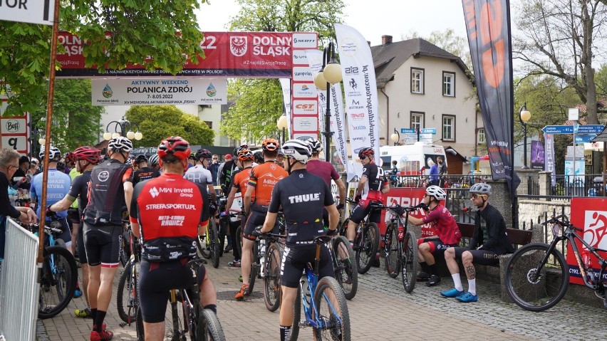 Aż 900 zawodników na starcie Bike Maratonu w Polanicy-Zdroju 