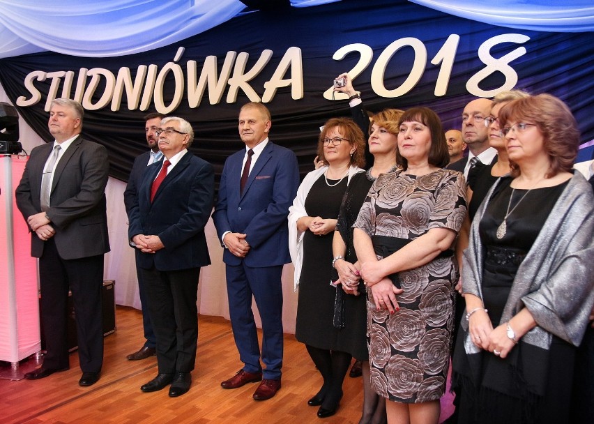 Studniówka 2018 w I LO im. Tadeusza Kościuszki w Łasku