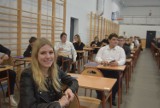 Matura próbna 2024. Uczniowie szkół ZDZ w Radomiu mieli podejście do egzaminu z matematyki