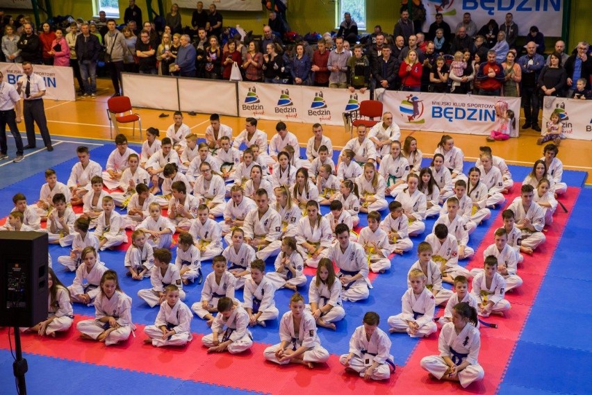 Dąbrowski Klub Karate najlepszy w turnieju. Zobaczcie galerię zdjęć 