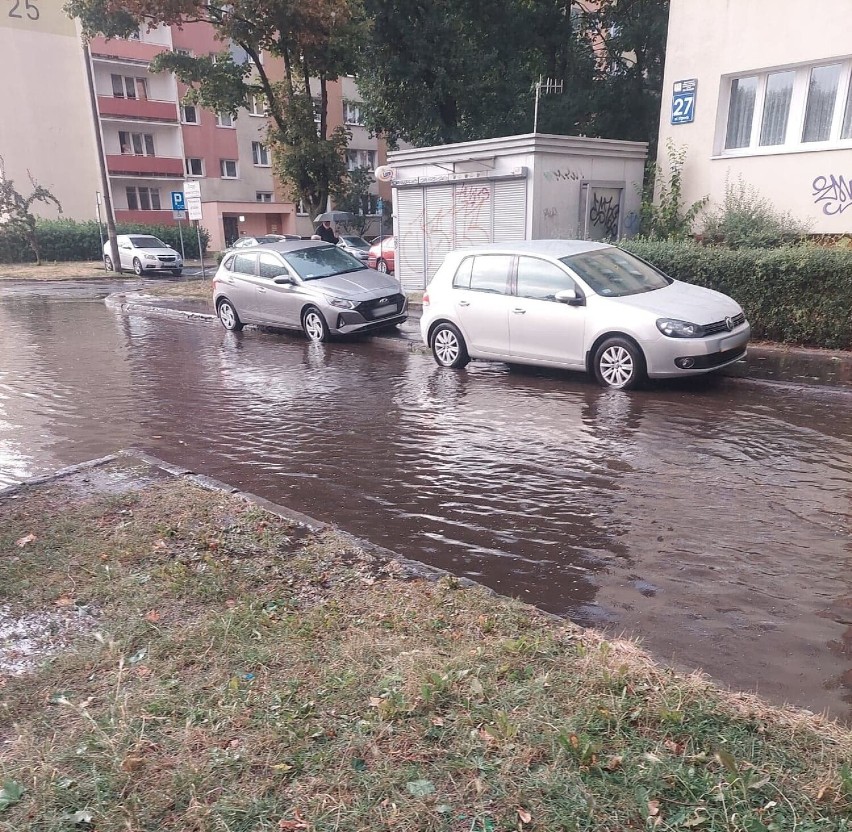 Ulica Ogrody w Bydgoszczy po przejściu ulewy