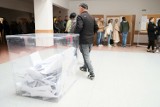 Komitety wyborcze z powiatów bocheńskiego i brzeskiego, w niektórych gminach zawiązało się już po kilka komitetów - lista