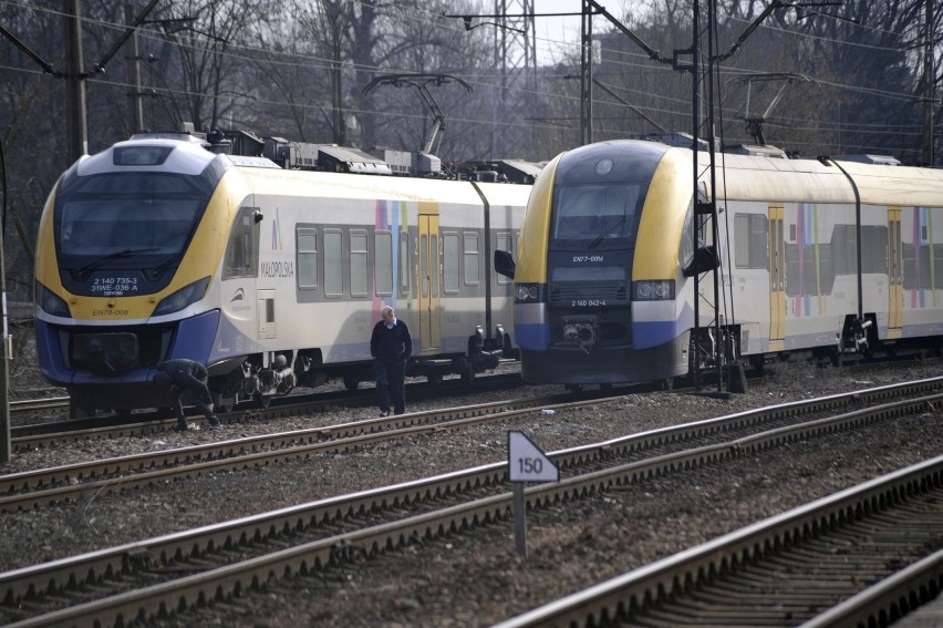 Pomiędzy kursami, Koleje Małopolskie odstawiają pociągi na...