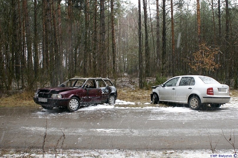 Wypadek na trasie Czerwonka - Suchowola. Dwie osoby w szpitalu [zdjęcia]