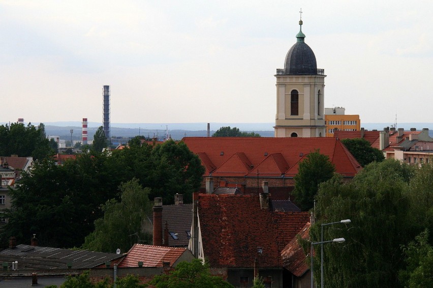 Spojrzenie na Zieloną Górę z okien byłej przędzalni Polskiej Wełny