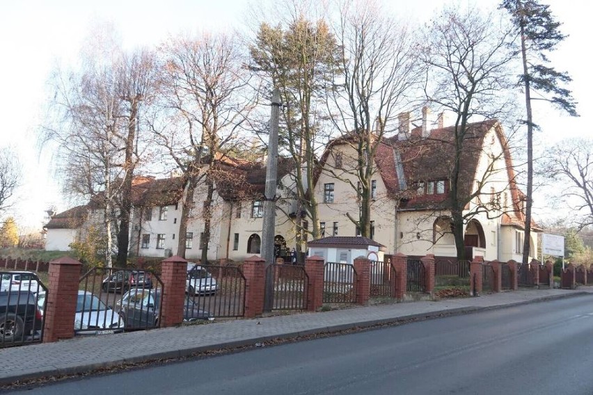Wałbrzych: Dzielnica Sobięcin zostanie bez przychodni zdrowia. Co ze skierowaniami do specjalistów i dokumentacją medyczną?