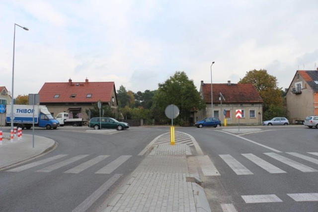 Gdyby udało się dokończyć obwodnicę, i stworzyć drogę przez Dozamet, ruch samochodów byłby wyprowadzony niemal w 100 proc.