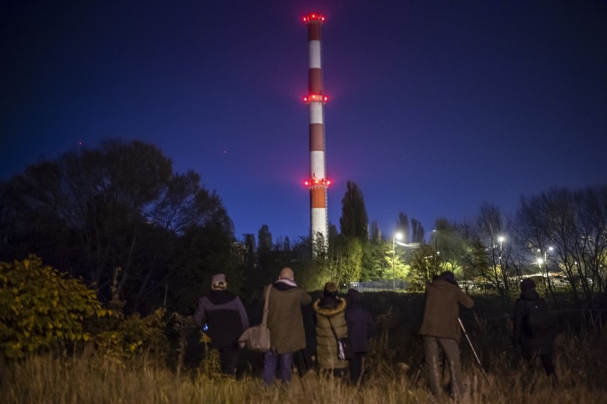 Komin przy ul. Panny Marii jest już historią - został...