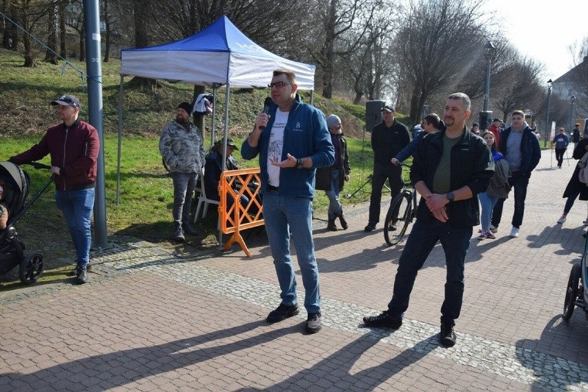 Bieg Tropem Wilczym w Sandomierzu. Ponad 170 osób upamiętniło Żołnierzy Wyklętych. Zobacz zdjęcia