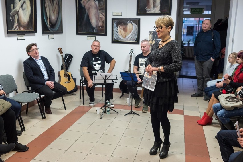 Człuchów. Wystawa Mirosława Megera w Bibliotece Pedagogicznej