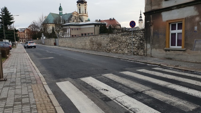 Ulica Kościuszki w Strzelcach Opolskich umożliwia dojazd do...