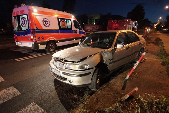 Do zderzenia doszło przed godziną 22 na skrzyżowaniu...