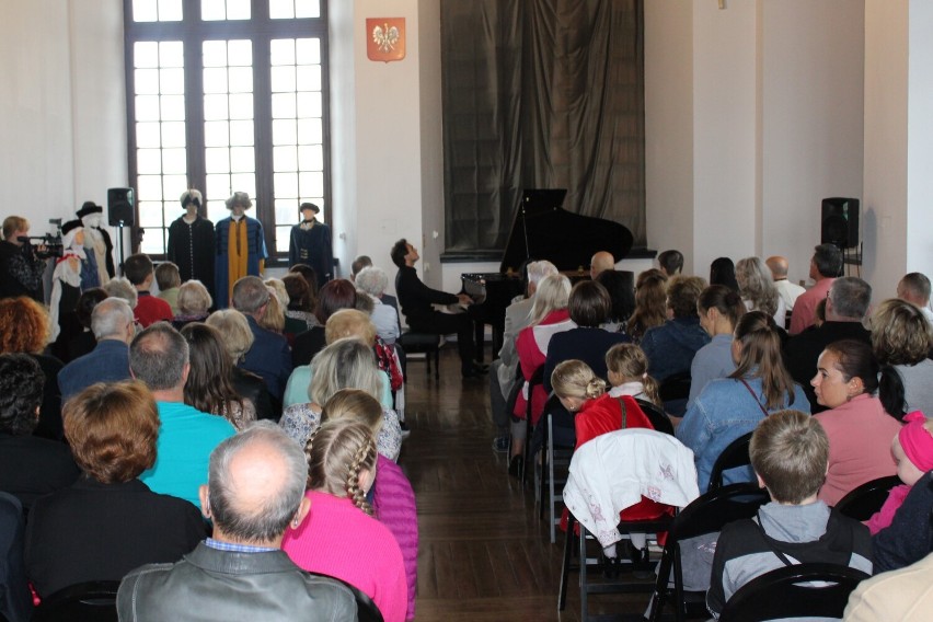 llia Ovcharenko dał koncert w Muzeum w Piotrkowie, 11.09.2022 - ZDJĘCIA