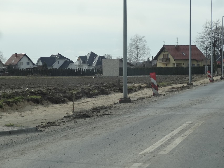 Trwa wyczekiwana przez mieszkańców modernizacja drogi. Uwaga na utrudnienia! 