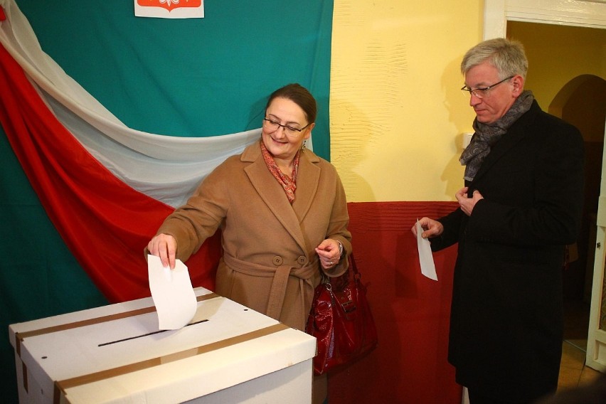 Wybory 2014 - Jacek Jaśkowiak zagłosował na Ławicy