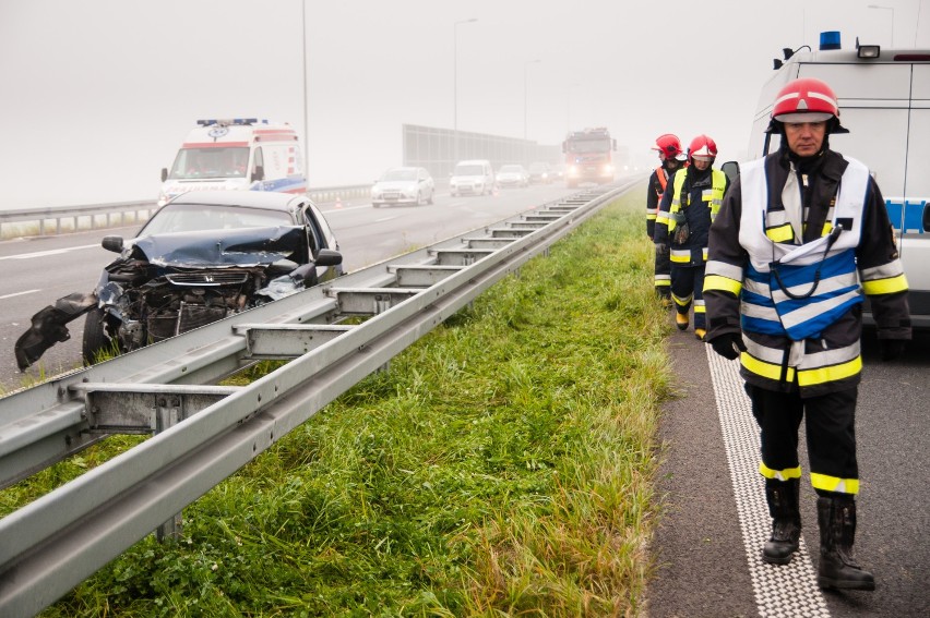 Bochnia: wypadek na A4. Śmierć we mgle [ZDJĘCIA, WIDEO]