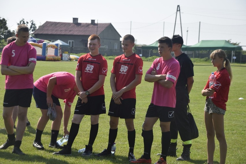 Turniej odbył się na stadionie w Raciążku.