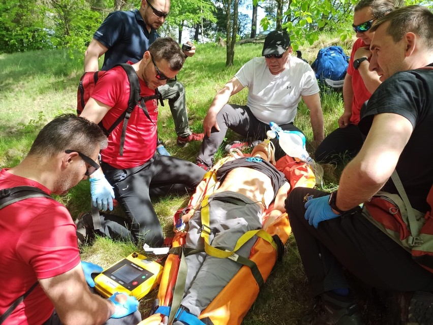 Goprowcy coraz częściej ratują turystów, rowerzystów i...