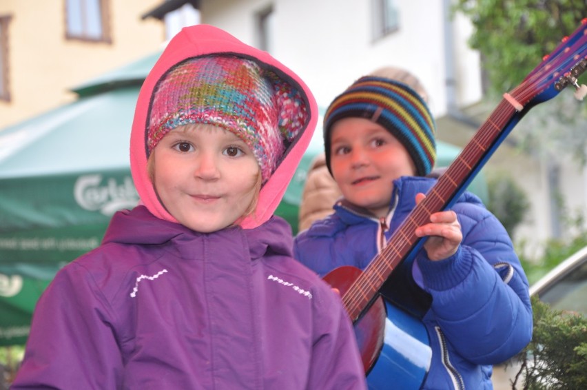 Ponad 50 artystów wzięło udział w Wielkim Ulicznym Graniu...