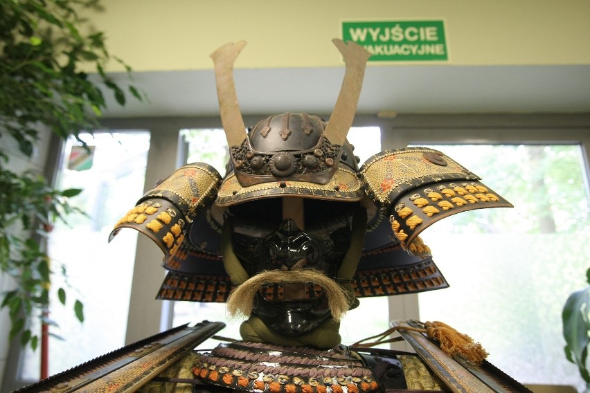 Zbroje samurajskie w Palmiarni w Łodzi. Wystawa czynna od piątku [ZDJĘCIA]