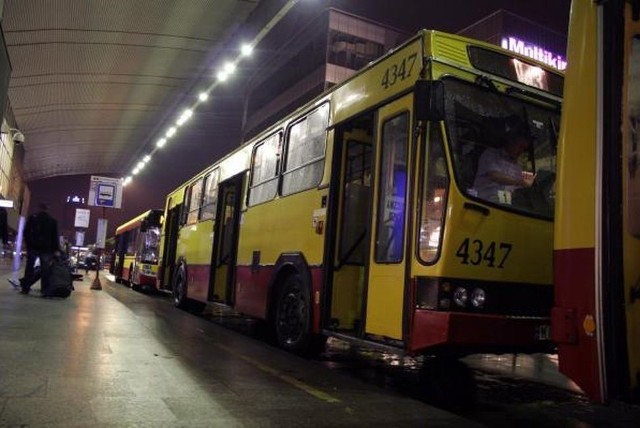 Od 17 lutego autobusy z pętli przy Dw. Centralnym będą jeździły objazdami