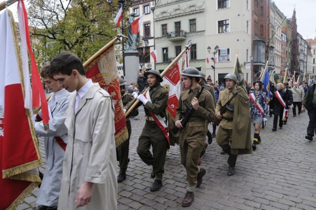 11 listopada - uroczystości z okazji Święta Niepodległości w Toruniu