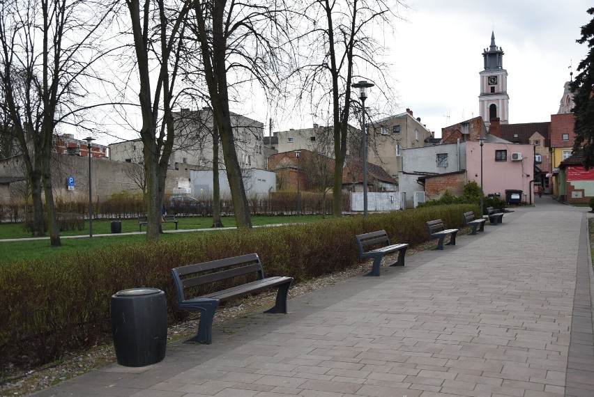 Park im. ks. J. Ostrowskiego: w centrum miasta, blisko i...
