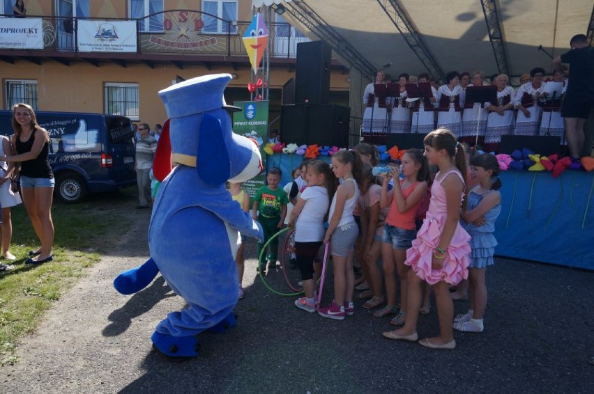 Piknik w Złochowicach z udziałem policji