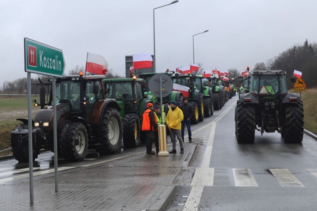 Protest z 20 lutego, teraz (20 marca) rolnicy w Szczecinku ponownie staną przy wylocie DK11 na Koszalin