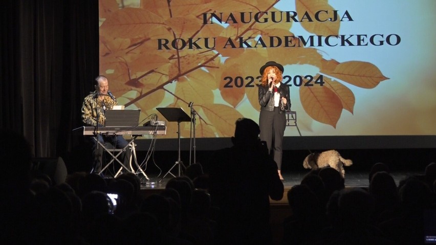 Inauguracja roku akademickiego na Uniwersytecie Trzeciego Wieku w Obornikach Śląskich