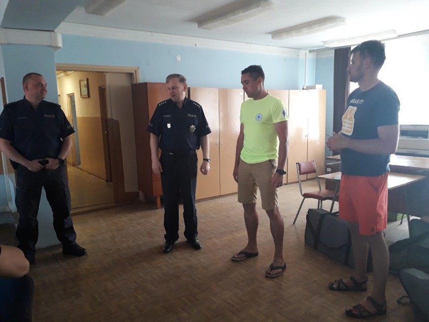 Młodzi policjanci szkolą się w Darłowie [ZDJĘCIA]