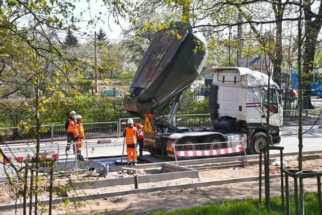 Przebudowa pętli tramwajowej na Osobowicach.