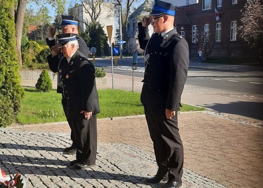 OSP w Postolinie. Pamiętali o Ojczyźnie i zmarłych kolegach