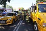 Wypadek na ulicy Złotoryjskiej w Legnicy, dwie osoby zostały poszkodowane