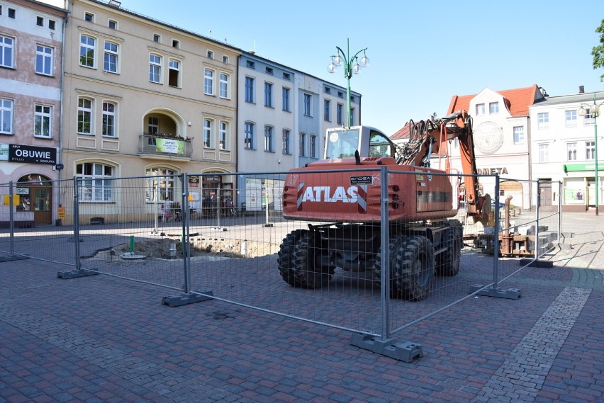 Lubliniec: jak będzie wyglądać fontanna na Placu Konrada Mańki? Miasto ujawnia szczegóły projektu [ZDJĘCIA]