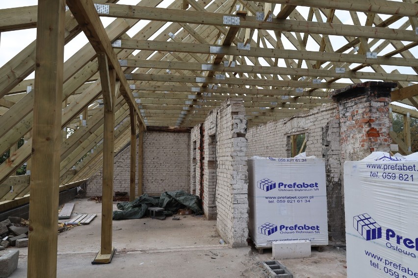 Nowa konstrukcja dachu bazy pobytowej PCS w Szczecinku