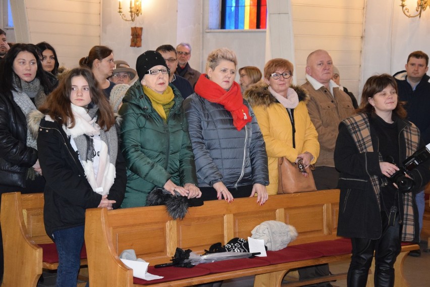 Święto Powiatu Pleszewskiego - Msza Święta w kościele Matki Boskiej Częstochowskiej