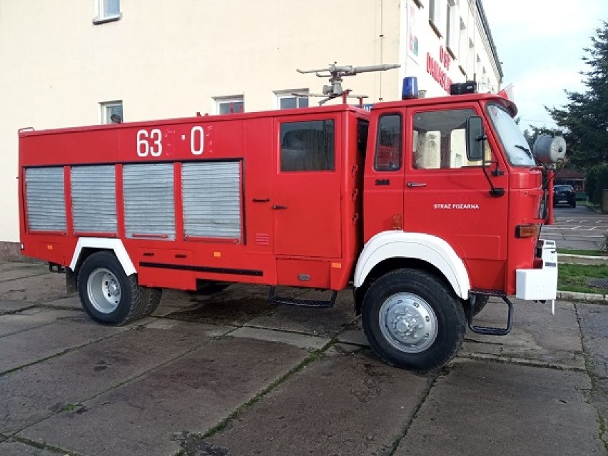 W Damasławku na sprzedaż wystawiono wóz bojowy straży...