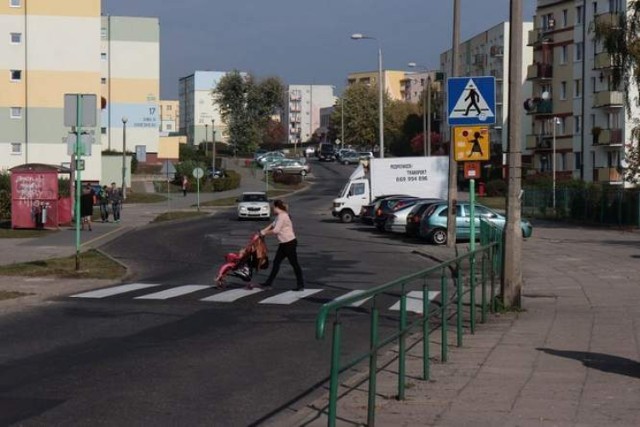 Obecnie na Rządzu obowiązuje ograniczenie prędkości do 30 km/h. Jaka powinna być dopuszczalna prędkość na ul. Sobieskiego?