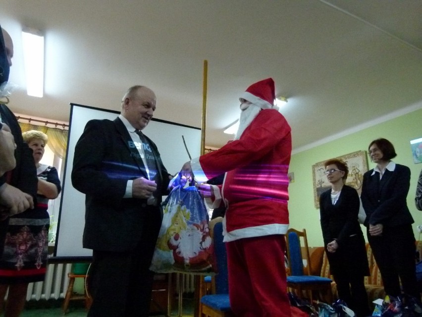 DPS w Bełchatowie odwiedził Święty Mikołaj
