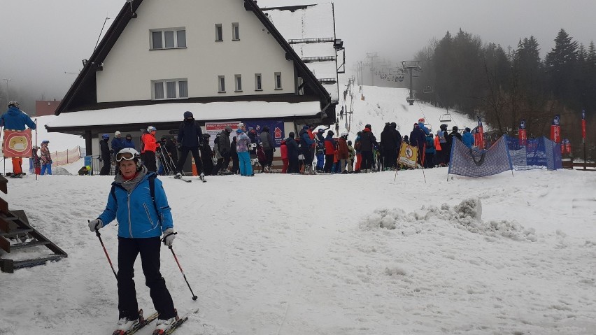 Sezon narciarski w Beskidach jeszcze trwa. Warto skorzystać