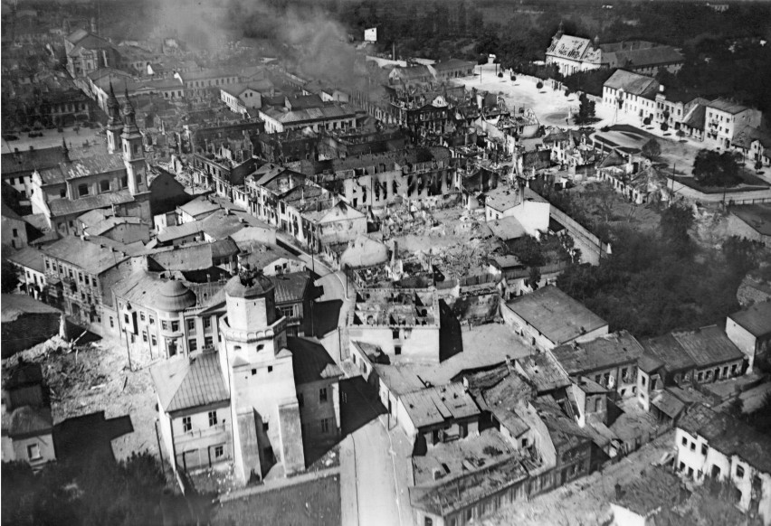 Bombardowanie Wielunia. Jak o tragedii miasta opowiada Muzeum II Wojny Światowej w Gdańsku [ZDJĘCIA]