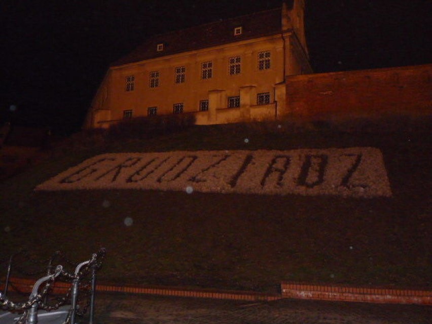 Kwietnik przypominający nam w jakim mieście się...