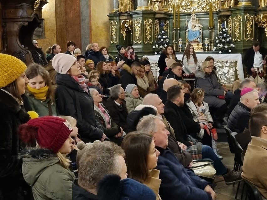 Koncert kolęd i pastorałek góralskich w kościele karmelitów...