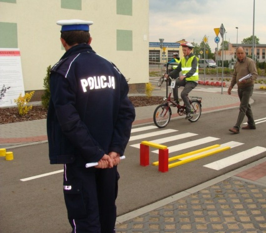 Turniej BRD  szkół powiatu człuchowskiego odbył się miasteczku ruchu drogowego w Czarnem