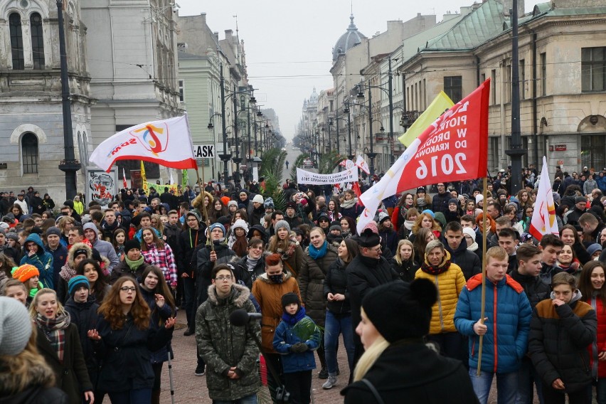 Marsz dla Jezusa 2016 w Łodzi przeszedł Piotrkowską